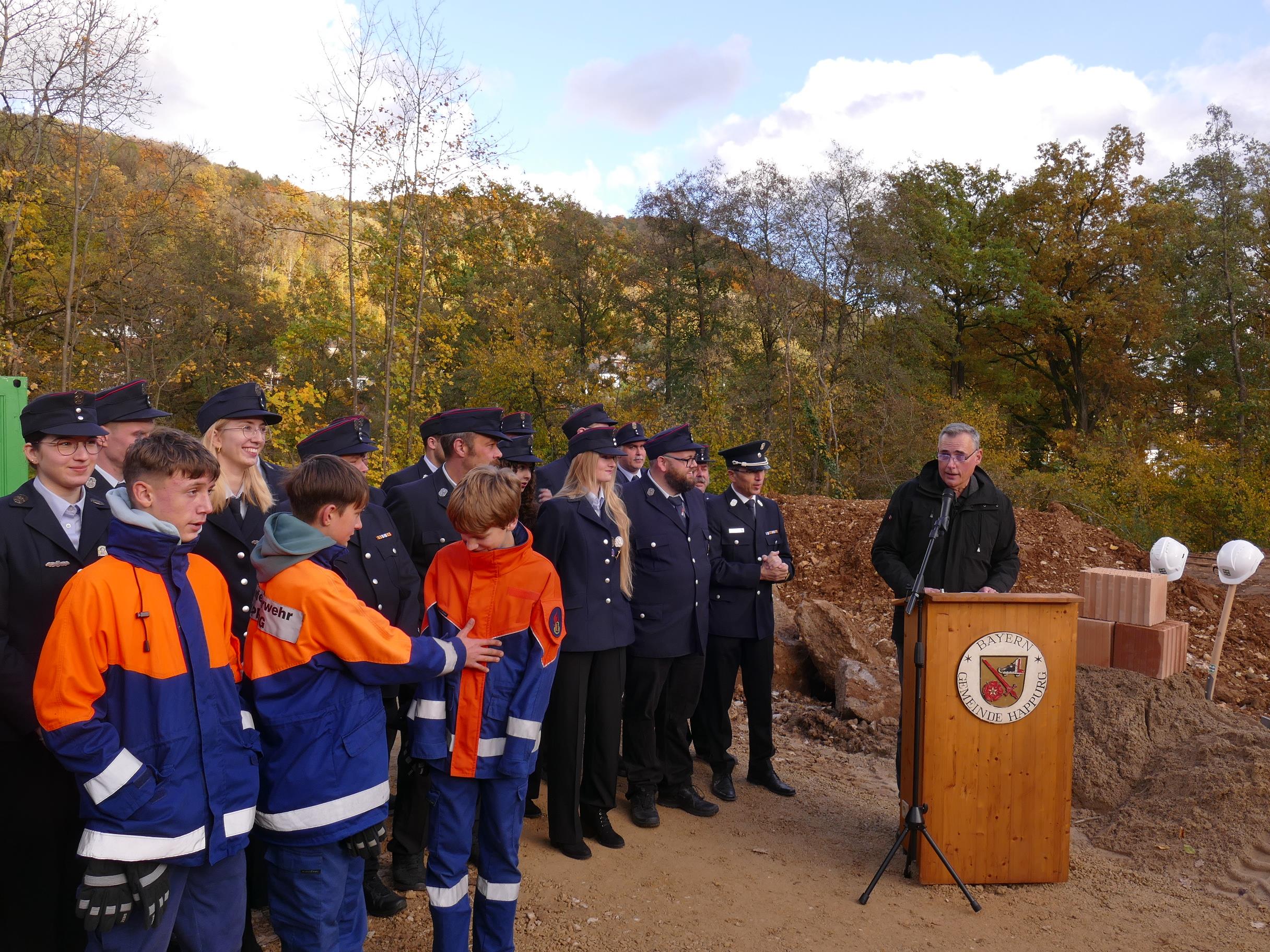 Leider haben wir keinen Alternativtext zu diesem Bild, aber wir arbeiten daran.